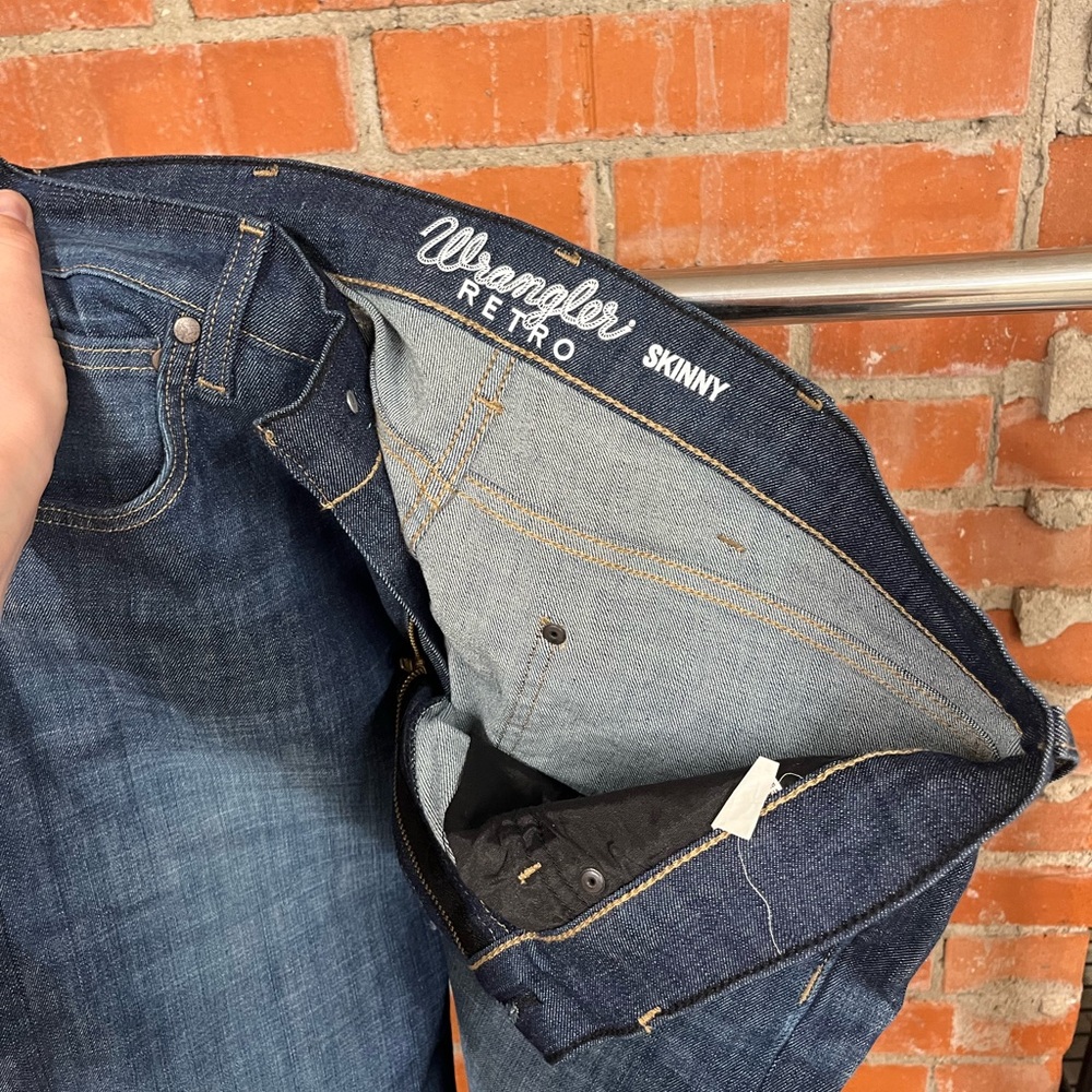 Wrangler Retro Mens Blue Jeans. Size 36x36